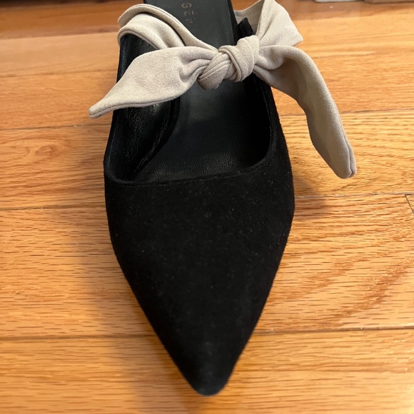 M.GE Black and Cream Mules - Picture 5 of 8